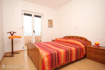 Apartments and rooms with parking space Ivan Dolac, Hvar - 8734