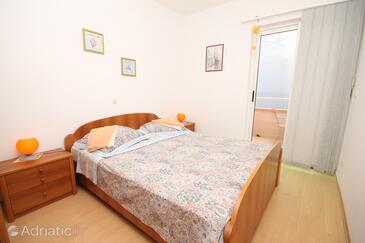 Apartments and rooms with parking space Ivan Dolac, Hvar - 8734