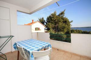 3-Zimmer-Ferienwohnung Zavala, Hvar (A-8745-c(