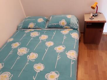 Apartmanok parkolóhellyel Jelsa, Hvar - 8746