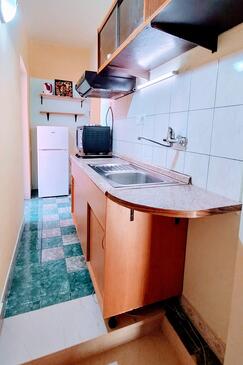 Apartments by the sea Jelsa, Hvar - 8747