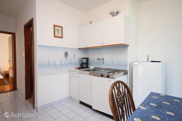 Apartmanok a tenger mellett Vrboska, Hvar - 8748