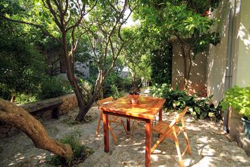 Apartament cu o cameră Jelsa, Hvar (A-8750-a)
