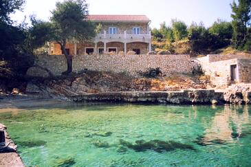 Apartments By The Sea Cove Zastupac, Hvar - 8761 - Brač