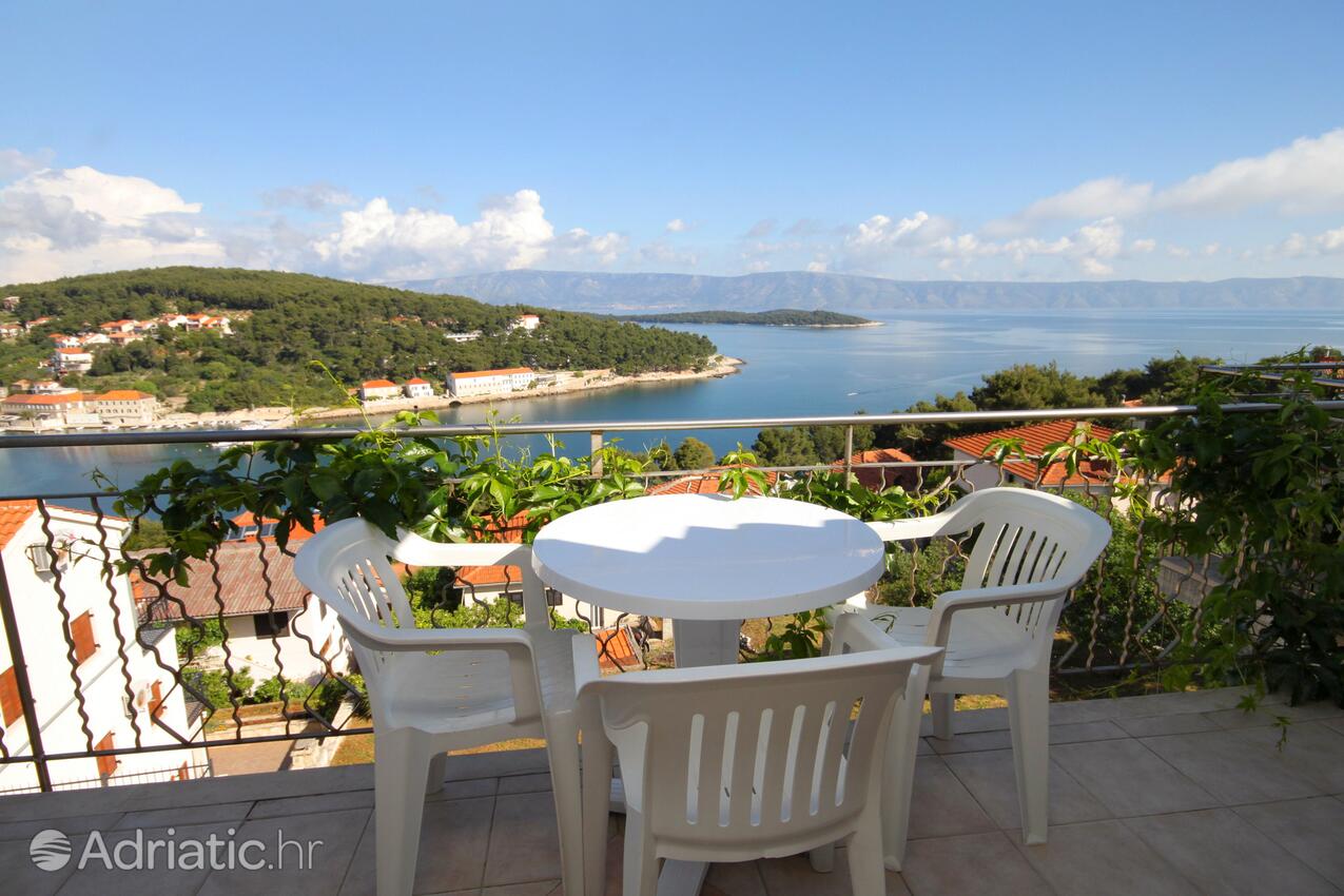 Apartments with parking space Jelsa, Hvar - 8765