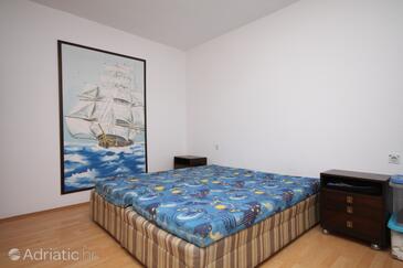 Robinsonski lejligheder ved havet Vig Rapak, Hvar - 8766