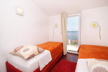 Ferienwohnungen mit Parkplatz Zavala, Hvar - 8773