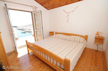 Apartmány a pokoje u moře Zátoka Zaraće, Hvar - 8781