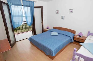 Apartmani i sobe uz mere Zavala, Hvar - 8784