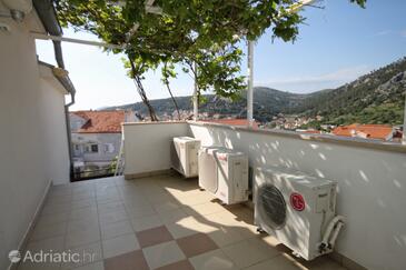 Apartments and rooms with parking space Hvar - 8787