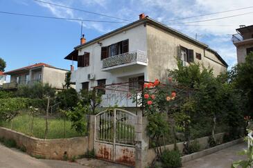 Accommodations with outdoor spaces Stari Grad, Central Dalmatia