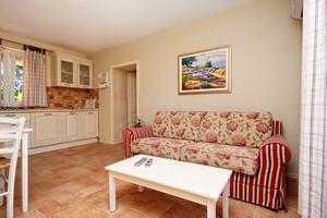 Appartement de deux chambres Baie Rosohotnica, Hvar (A-8806-a(