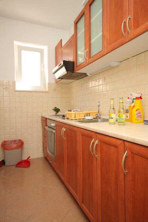 Room - S-8832-a