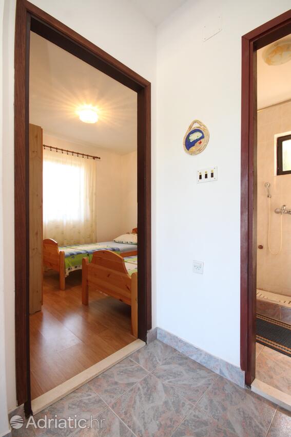 A-8836-a - Alloggi privati - Appartamenti con parcheggio Rukavac, Lissa - Vis