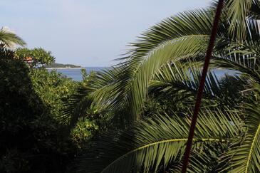 Apartment with balcony Vis, Central Dalmatia