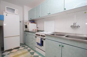 Apartment with balcony Vis, Central Dalmatia