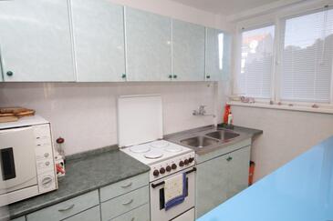 Apartment with balcony Vis, Central Dalmatia
