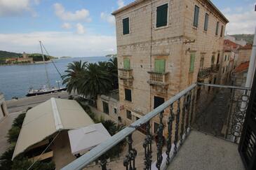 Apartment with balcony Vis, Central Dalmatia