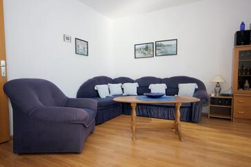 Appartement avec terrasse Vis, Dalmatie Centrale