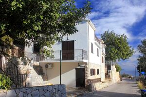 Apartmaji s parkingom Zavala, Hvar - 8912