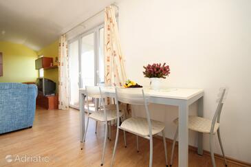 Appartementen met parkeerplaats Brgujac, Vis - 8919