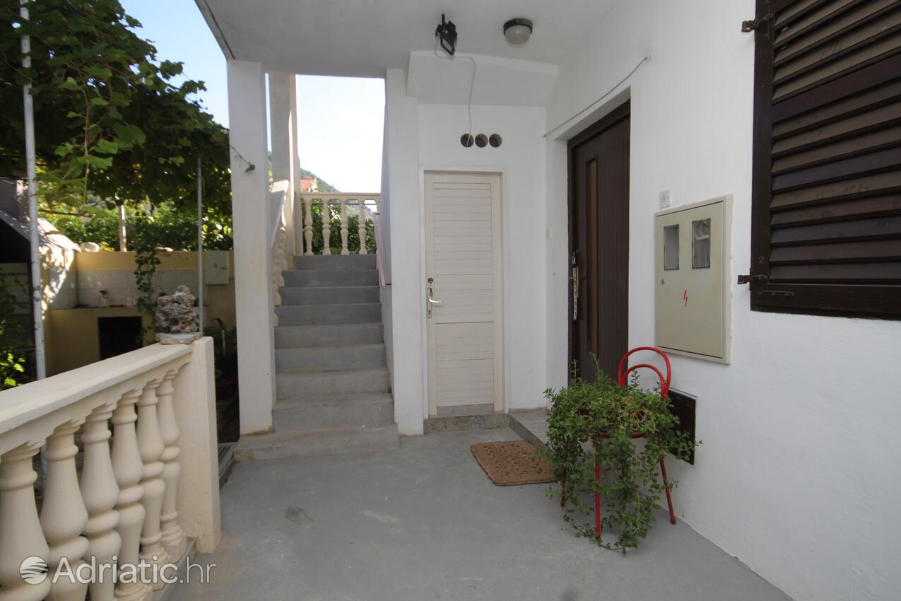 A-8926-a - Alloggi privati - Appartamenti con Internet Comisa - Komiža, Lissa - Vis