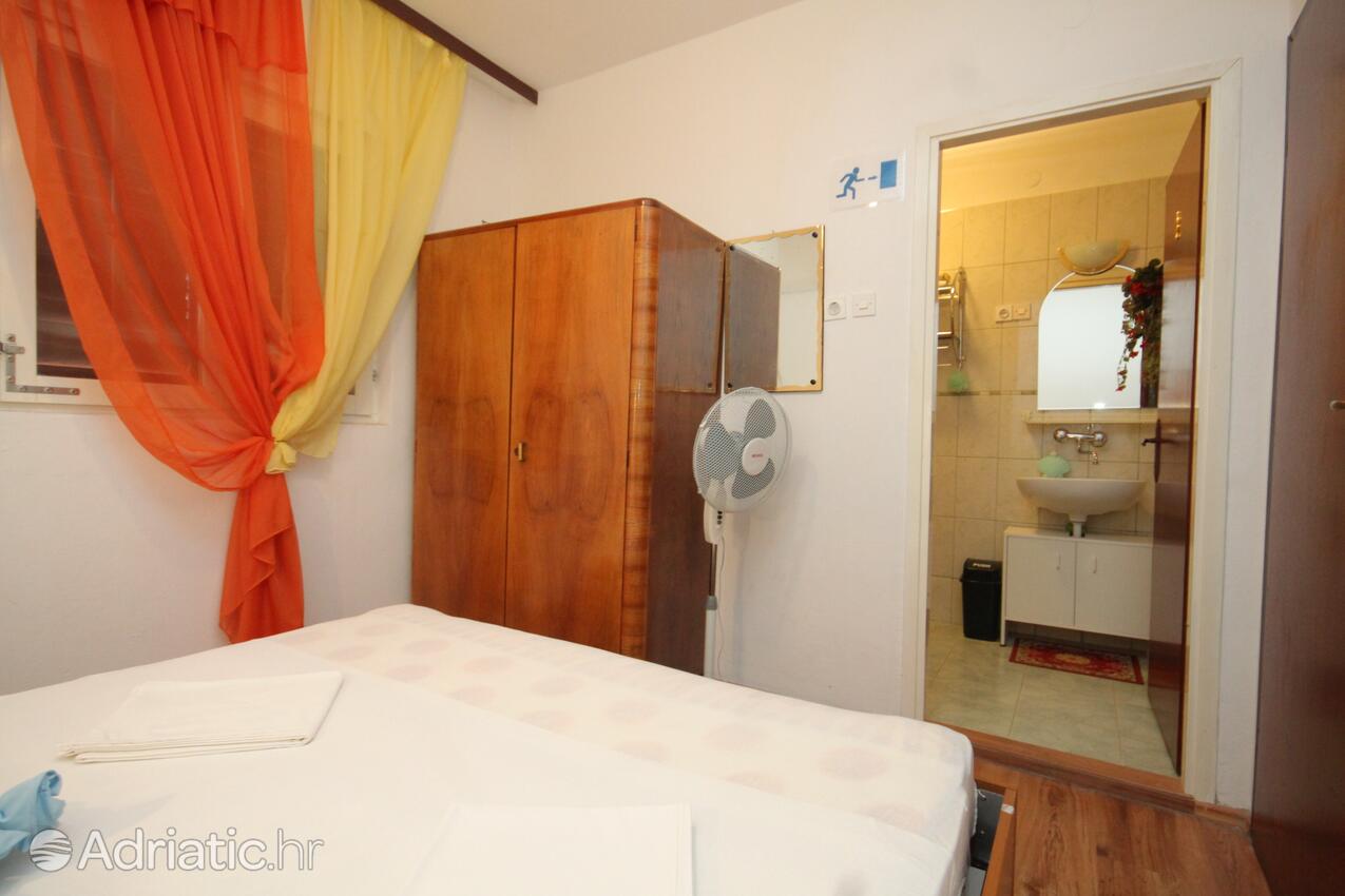 A-8926-b - Alloggi privati - Appartamenti con Internet Comisa - Komiža, Lissa - Vis