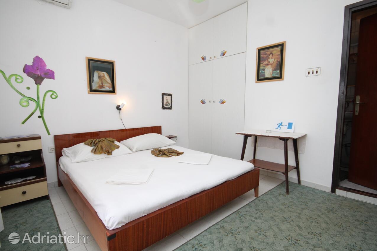 AS-8926-a - Alloggi privati - Appartamenti con Internet Comisa - Komiža, Lissa - Vis