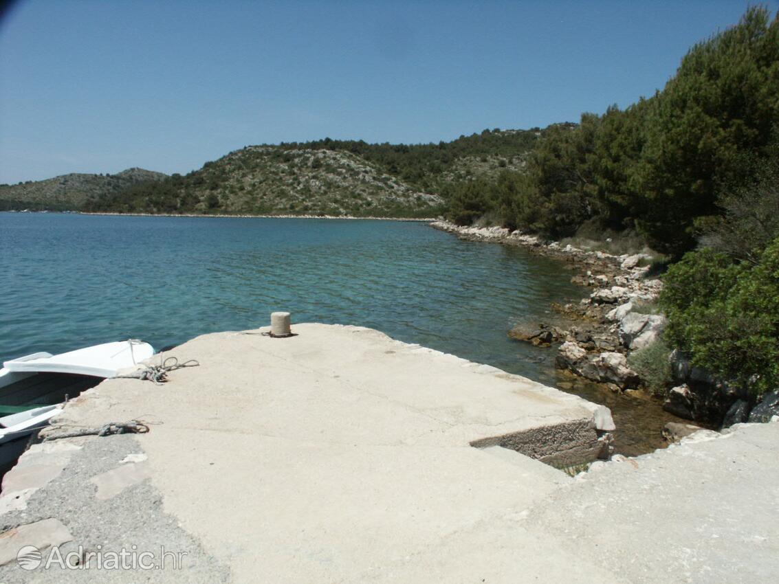 Courtyard - Secluded fisherman's cottage Cove Dragnjevica - Telašćica, Dugi otok