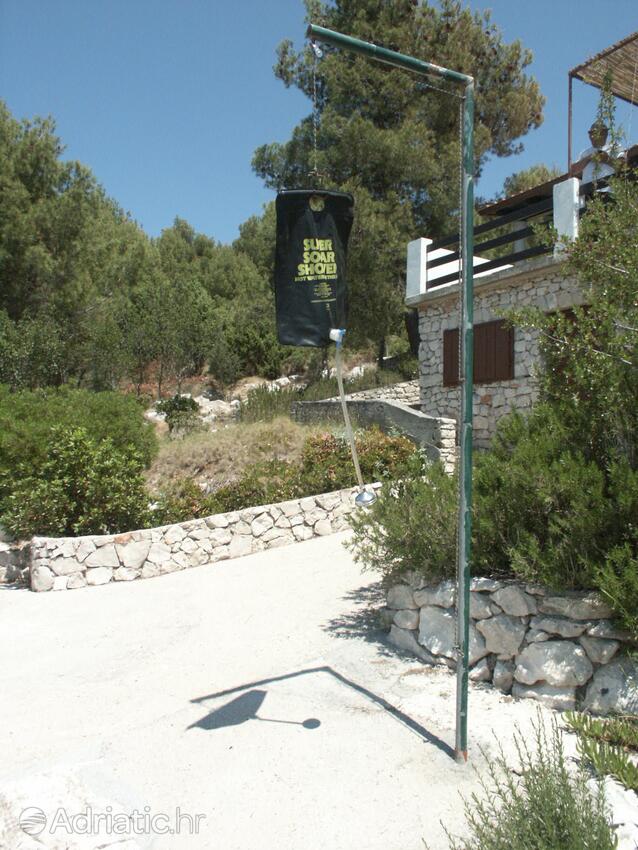 Courtyard - Secluded fisherman's cottage Cove Dragnjevica - Telašćica, Dugi otok