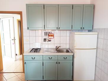 Apartmani uz more Kustići, Pag - 9036