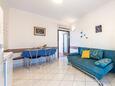 Camera de zi Dubrovnik, Camera de zi în unitate de cazare tip apartment, aer condiționat disponibil, animale de companie sunt acceptate şi WiFi.