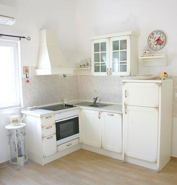Apartamentos junto al mar Sevid, Trogir - 9125