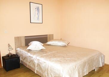 Апартаменти з паркуванням Макарска - Makarska - 9129