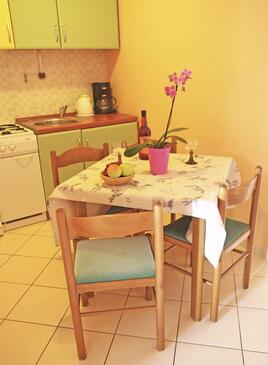 Makarska, Dining room in the apartment, WiFi.