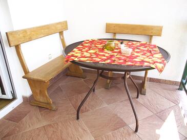 Апартаменти з паркуванням Макарска - Makarska - 9129