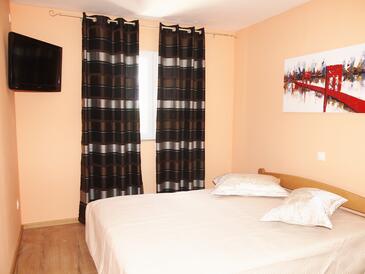 Apartmaji s parkingom Makarska - 9129