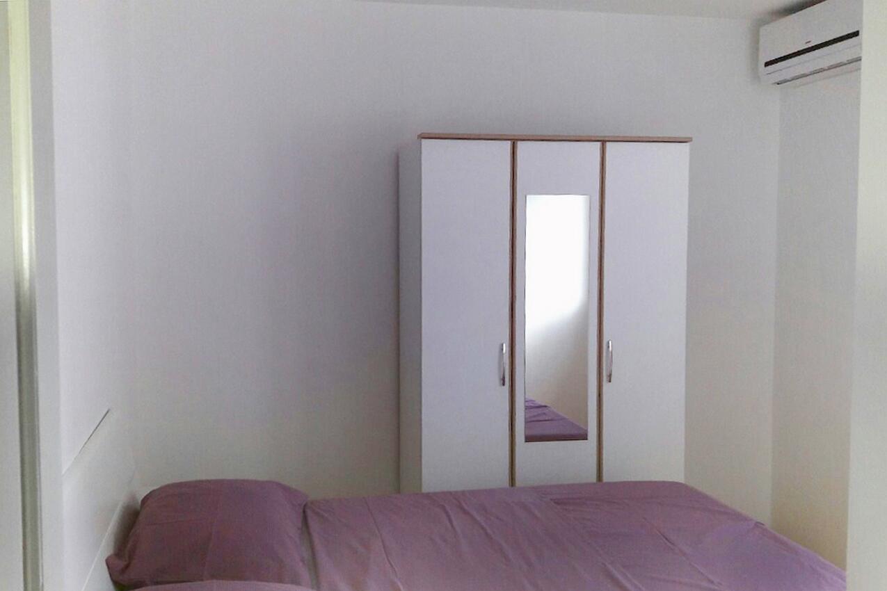 Ferienwohnungen mit Pool für Familien Kneza, Korcula - 9130