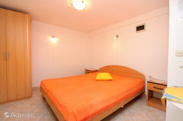 Apartments by the sea Prigradica, Korčula - 9141