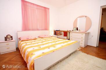 Ferienwohnungen mit Pool für Familien Smokvica, Korcula - 9161