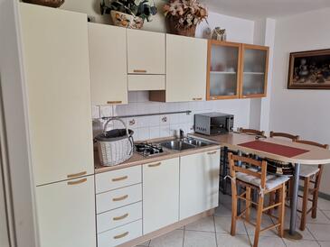 Apartments by the sea Cove Mikulina Luka, Korčula - 9181