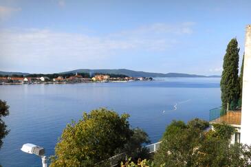 Apartments with terrace Brodarica, North Dalmatia