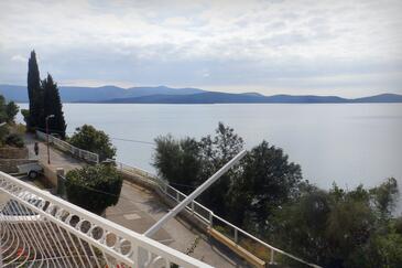 Apartments with terrace Brodarica, North Dalmatia