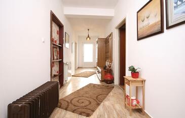 Apartments with terrace Brodarica, North Dalmatia