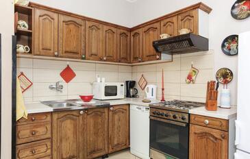 Apartments with terrace Brodarica, North Dalmatia