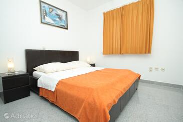 Apartments for families with children Kaštel Štafilić, Kaštela - 9211