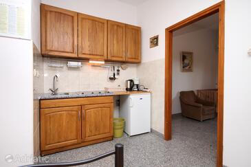 Apartmány pro rodiny s dětmi Kaštel Štafilić, Kaštela - 9211