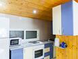 Zavalatica, Cucina nell'alloggi del tipo apartment, WiFi.