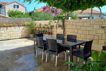 Jednosobni apartman Postira, Brač (A-9241-a)