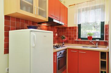 Apartments by the sea Vela Luka, Korčula - 9244